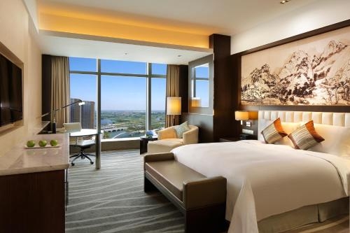 Imagen de la habitación del Hotel Crowne Plaza Shaoxing, An Ihg. Foto 10