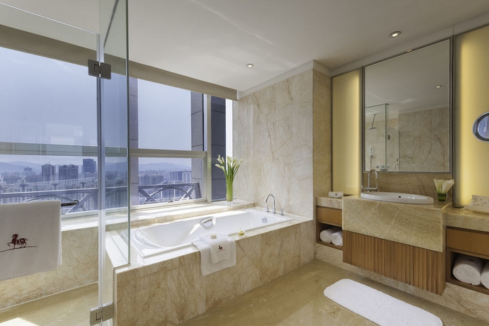 Imagen de la habitación del Hotel Crowne Plaza Shenzhen Futian, An Ihg. Foto 6