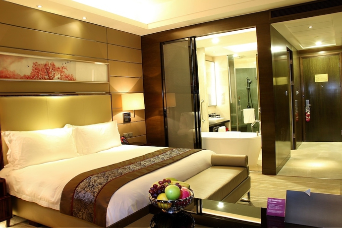 Imagen de la habitación del Hotel Crowne Plaza Shenzhen Longgang City Centre, An Ihg. Foto 3