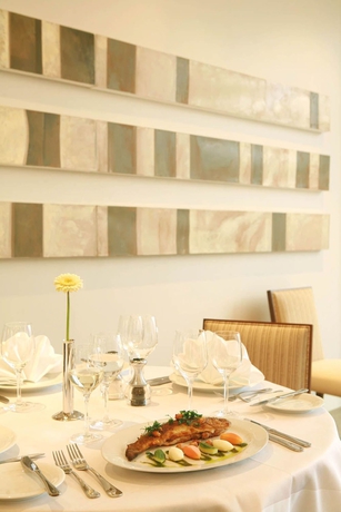 Imagen de los interiores del Hotel Crowne Plaza Sofia, An Ihg. Foto 10