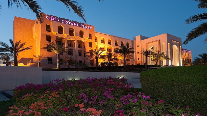 Imagen de los exteriores del Hotel Crowne Plaza Sohar, An Ihg. Foto 13