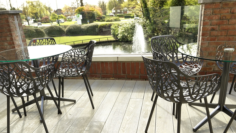 Imagen de los exteriores del Hotel Crowne Plaza Solihull, An Ihg. Foto 10