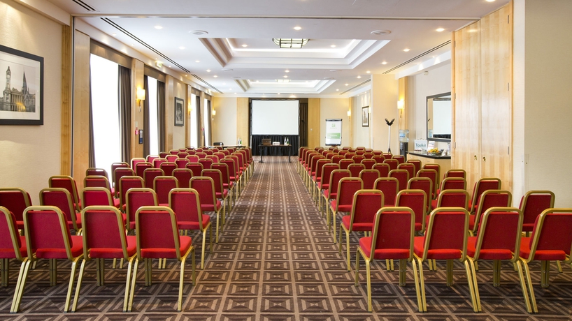 Imagen de los interiores del Hotel Crowne Plaza Solihull, An Ihg. Foto 14