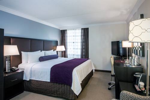 Imagen de la habitación del Hotel Crowne Plaza Suffern-mahwah. Foto 7