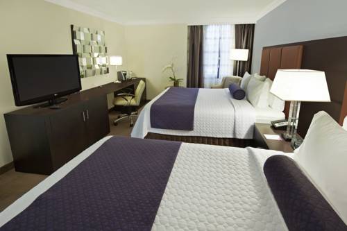 Imagen de la habitación del Hotel Crowne Plaza Suffern-mahwah. Foto 9