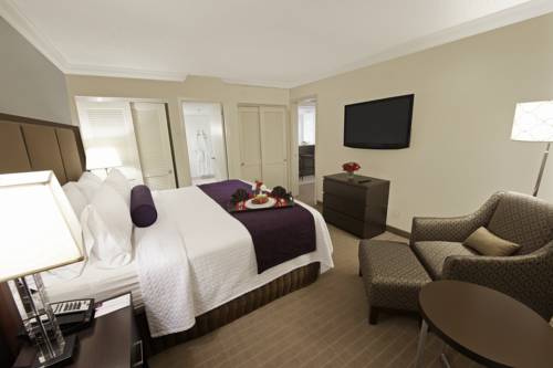 Imagen de la habitación del Hotel Crowne Plaza Suffern-mahwah. Foto 12