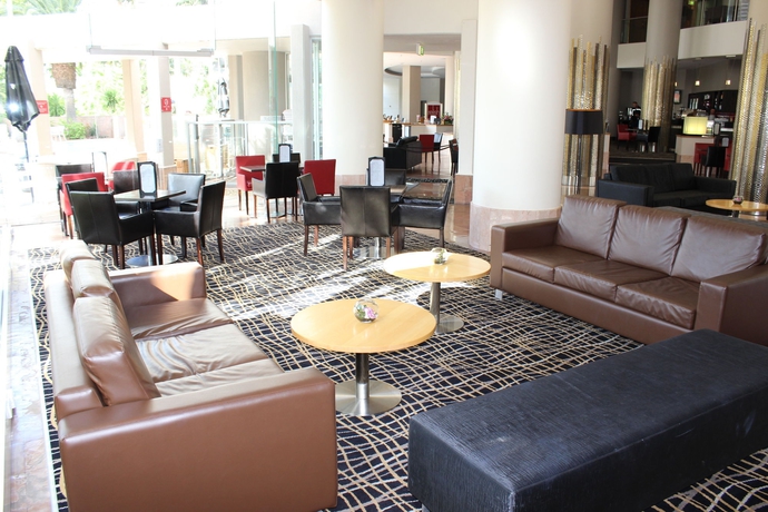 Imagen del bar/restaurante del Hotel Crowne Plaza Surfers Paradise, An Ihg. Foto 2