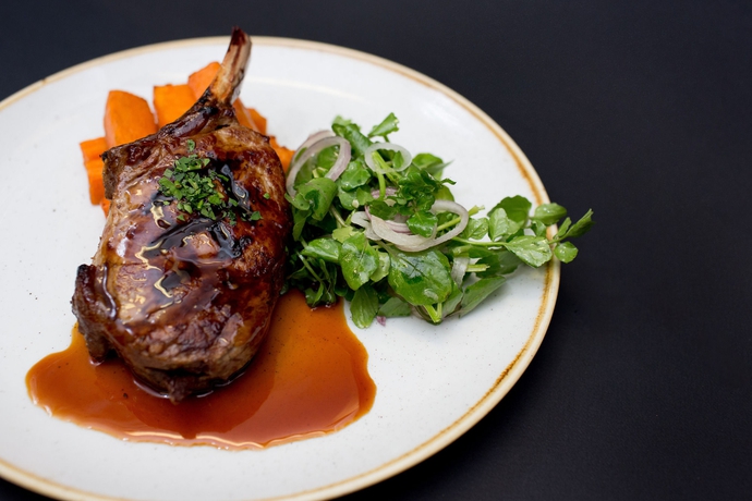 Imagen del bar/restaurante del Hotel Crowne Plaza Sydney Airport by IHG. Foto 10