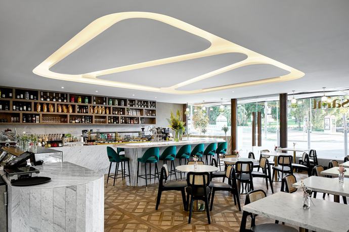 Imagen del bar/restaurante del Hotel Crowne Plaza Sydney Burwood, An Ihg. Foto 3