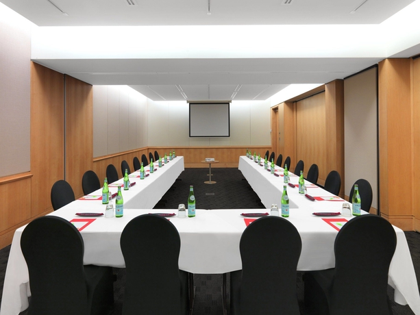 Imagen de los interiores del Hotel Crowne Plaza Sydney Macquarie Park by IHG. Foto 16