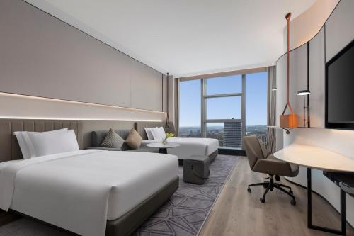 Imagen de la habitación del Hotel Crowne Plaza Taizhou City Center, an IHG. Foto 8