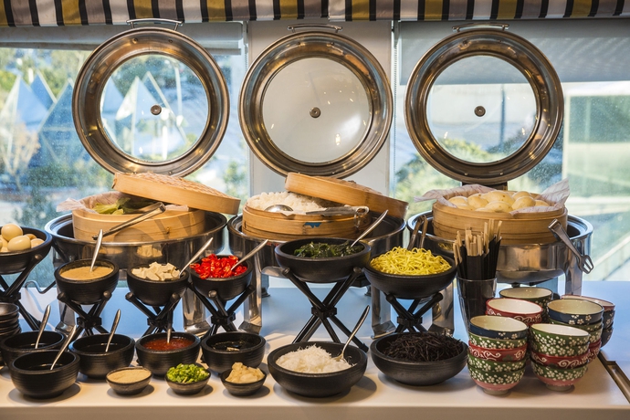 Imagen del bar/restaurante del Hotel Crowne Plaza Tel Aviv City Center, An Ihg. Foto 8