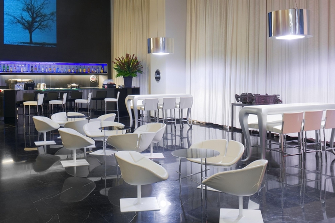 Imagen del bar/restaurante del Hotel Crowne Plaza Tel Aviv City Center, An Ihg. Foto 13