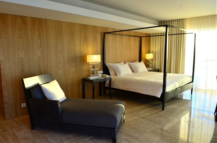 Imagen de la habitación del Hotel Crowne Plaza Vilamoura - Algarve, An Ihg. Foto 8