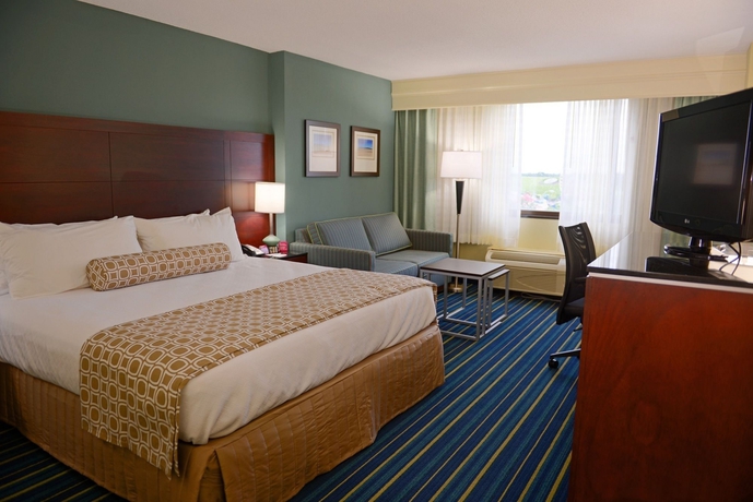 Imagen de la habitación del Hotel Crowne Plaza Virginia Beach Town Center, An Ihg. Foto 5