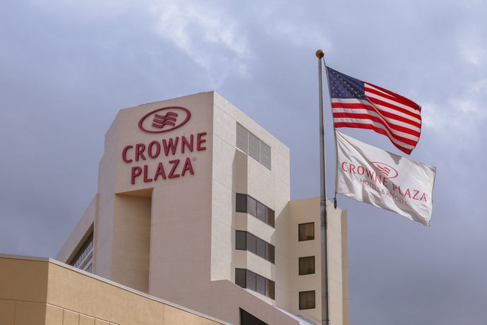 Imagen de los exteriores del Hotel Crowne Plaza Virginia Beach Town Center, An Ihg. Foto 7