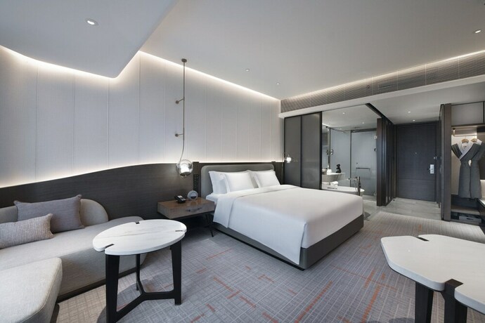 Imagen de la habitación del Hotel Crowne Plaza Wuhan Optics Valley, An Ihg. Foto 16