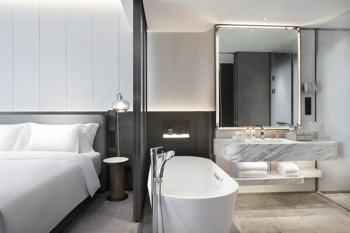 Imagen de la habitación del Hotel Crowne Plaza Wuhan Optics Valley, An Ihg. Foto 24