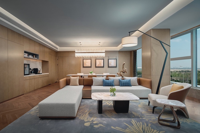 Imagen de la habitación del Hotel Crowne Plaza Wuhan Tianhe Airport by IHG. Foto 13