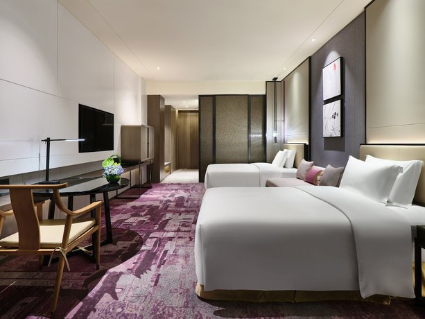 Imagen de la habitación del Hotel Crowne Plaza Wuxi Lake View, An Ihg. Foto 6