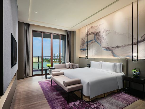 Imagen de la habitación del Hotel Crowne Plaza Wuxi Lake View, An Ihg. Foto 7