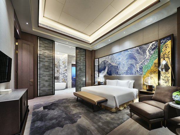 Imagen de la habitación del Hotel Crowne Plaza Wuxi Lake View, An Ihg. Foto 9