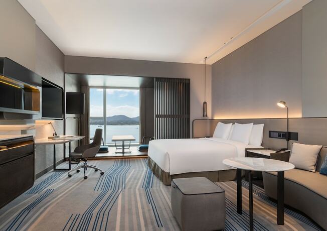 Imagen general del Hotel Crowne Plaza Xiamen Jimei, An Ihg Hotel. Foto 4