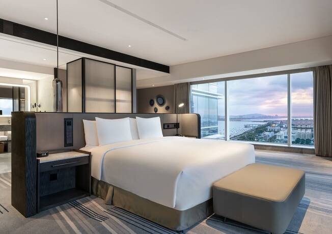 Imagen de la habitación del Hotel Crowne Plaza Xiamen Jimei, An Ihg Hotel. Foto 26