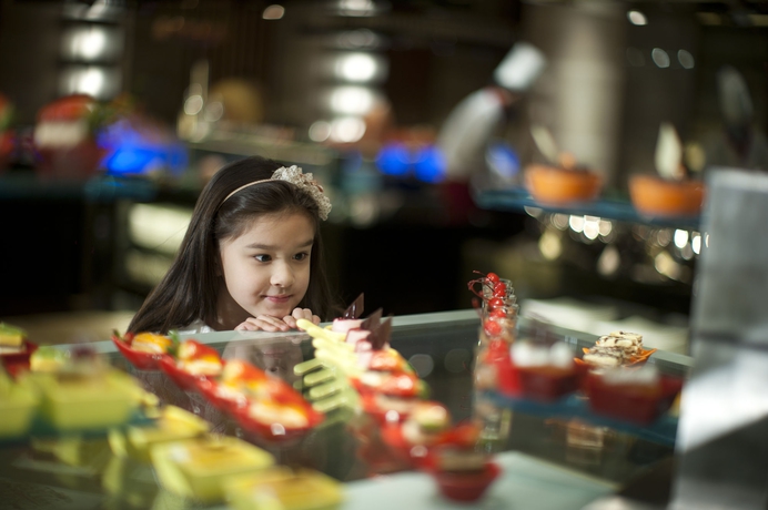 Imagen del bar/restaurante del Hotel Crowne Plaza Xian, An Ihg. Foto 6