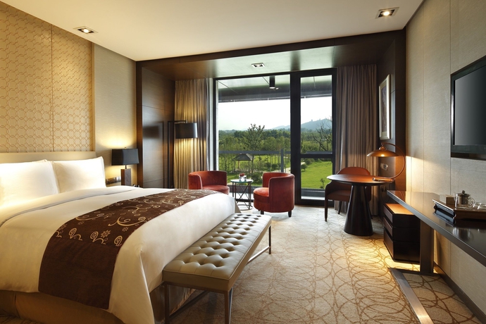 Imagen de la habitación del Hotel Crowne Plaza Xuzhou Dalong Lake, An Ihg. Foto 10