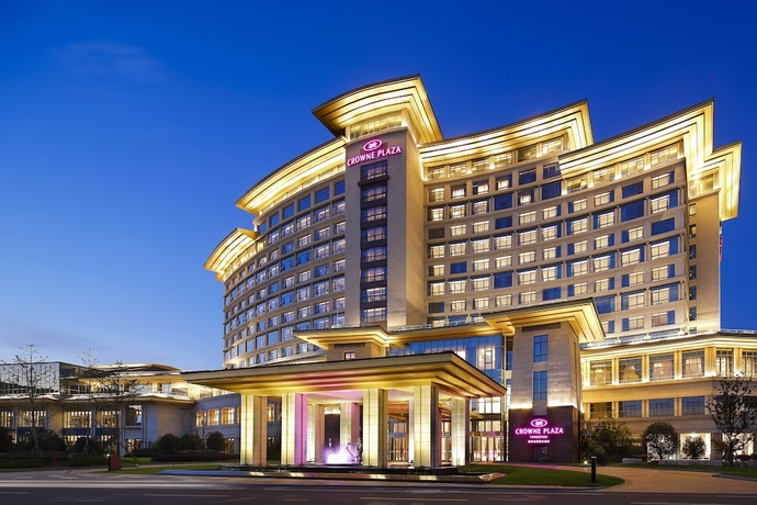 Imagen general del Hotel Crowne Plaza Yangzhou, An Ihg. Foto 1