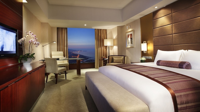 Imagen de la habitación del Hotel Crowne Plaza Yantai Seaview, An Ihg. Foto 4