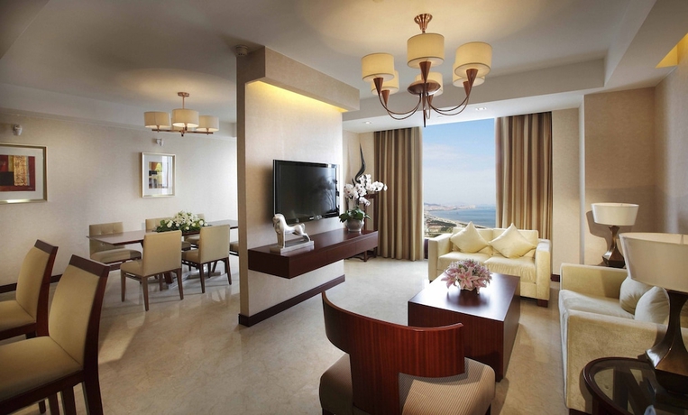 Imagen de la habitación del Hotel Crowne Plaza Yantai Seaview, An Ihg. Foto 12