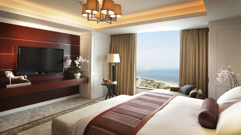 Imagen de la habitación del Hotel Crowne Plaza Yantai Seaview, An Ihg. Foto 15