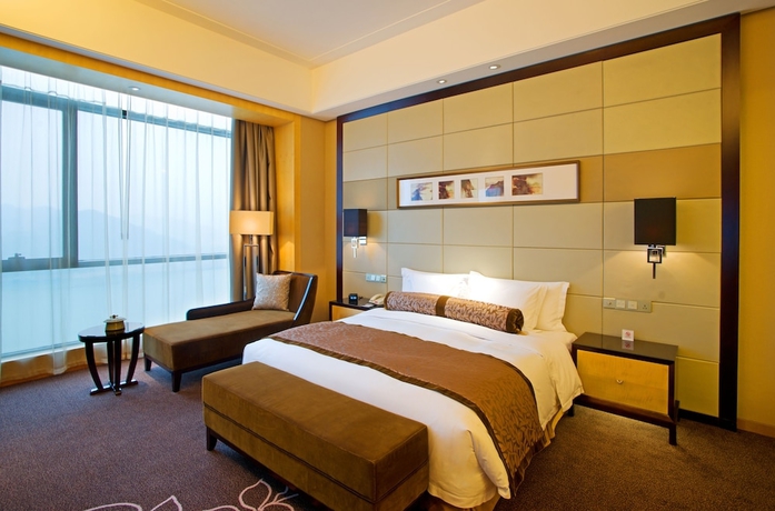 Imagen de la habitación del Hotel Crowne Plaza Yichang, An Ihg. Foto 15