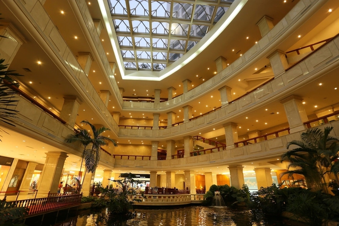 Imagen de los interiores del Hotel Crowne Plaza Zhanjiang, An Ihg. Foto 17