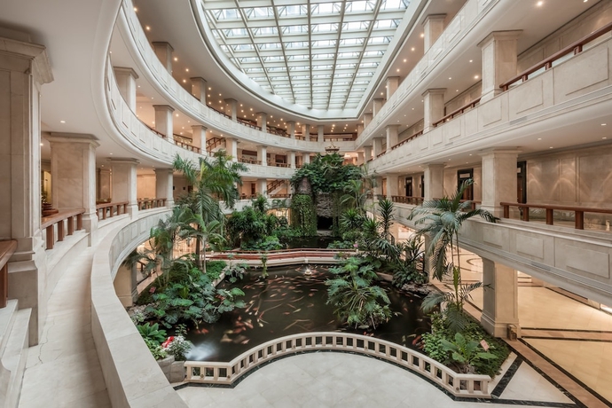 Imagen de los interiores del Hotel Crowne Plaza Zhanjiang, An Ihg. Foto 18