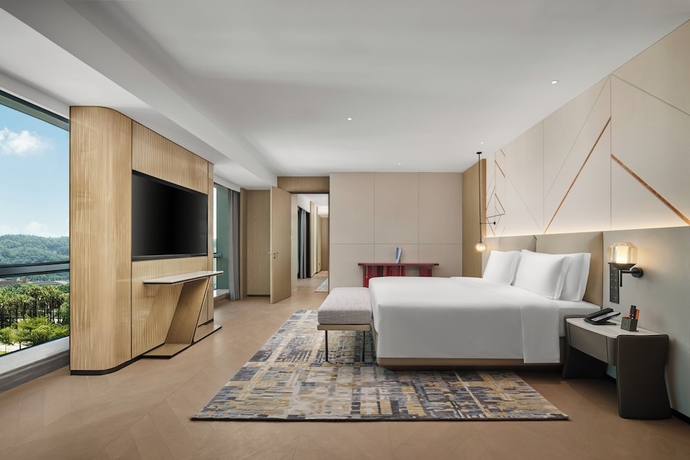 Imagen de la habitación del Hotel Crowne Plaza Zhongshan Torch High Tech Zone by IHG. Foto 15