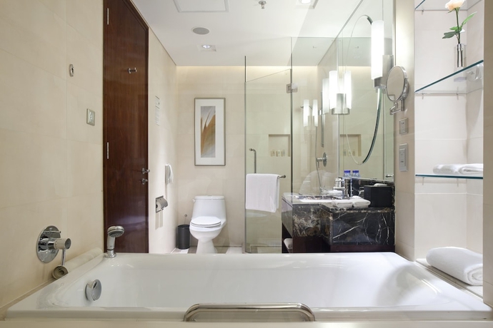 Imagen de la habitación del Hotel Crowne Plaza Zhongshan Xiaolan, An Ihg. Foto 11