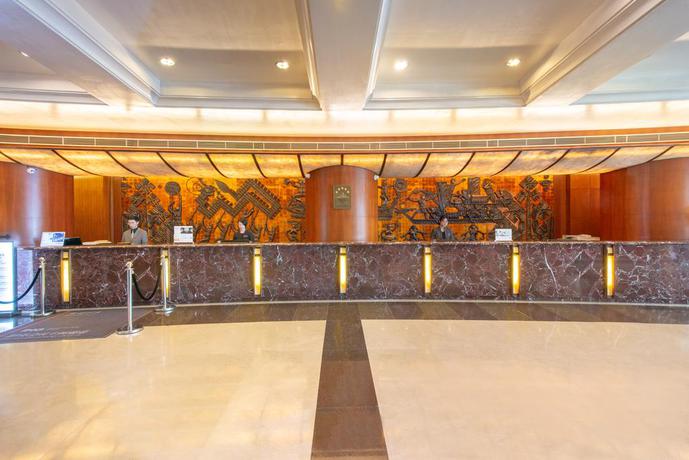 Imagen de los interiores del Hotel Crowne Plaza Zhuhai City Center, An Ihg. Foto 15