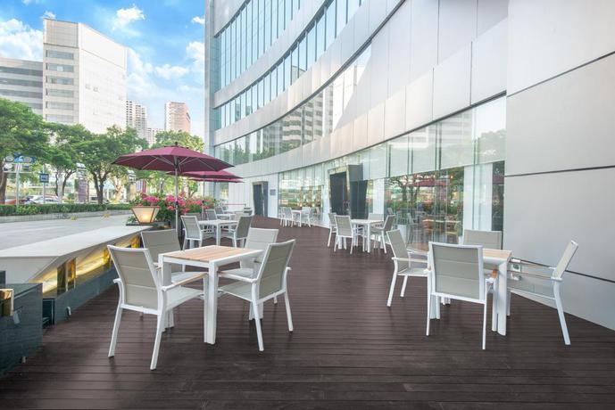 Imagen general del Hotel Crowne Plaza Zhuhai City Center, An Ihg. Foto 2