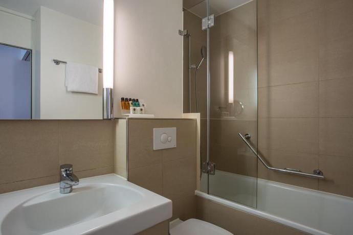 Imagen de la habitación del Hotel Crowne Plaza Zürich, An Ihg. Foto 5