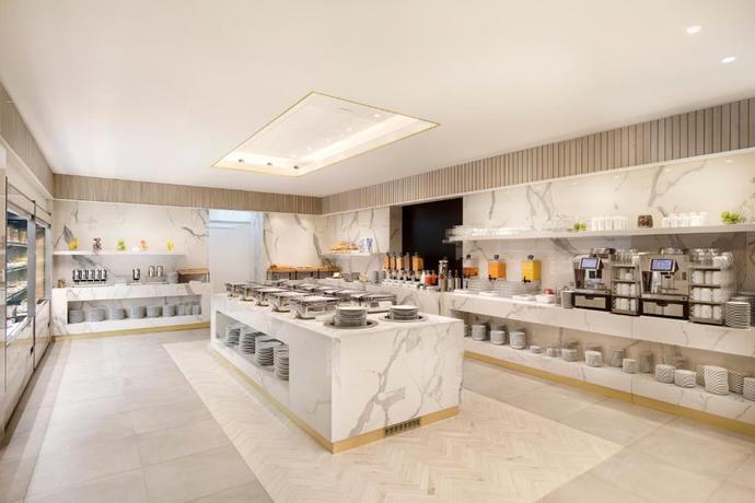 Imagen del bar/restaurante del Hotel Crowne Plaza Zürich, An Ihg. Foto 3