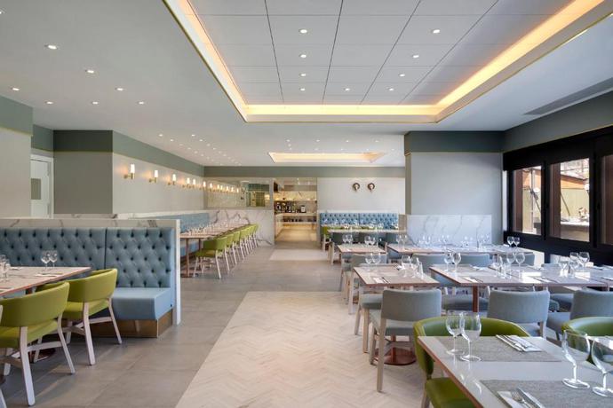 Imagen del bar/restaurante del Hotel Crowne Plaza Zürich, An Ihg. Foto 4