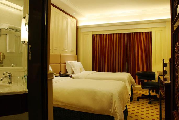 Imagen de la habitación del Hotel Crowne Plaza and Suites Landmark Shenzhen, An Ihg. Foto 3