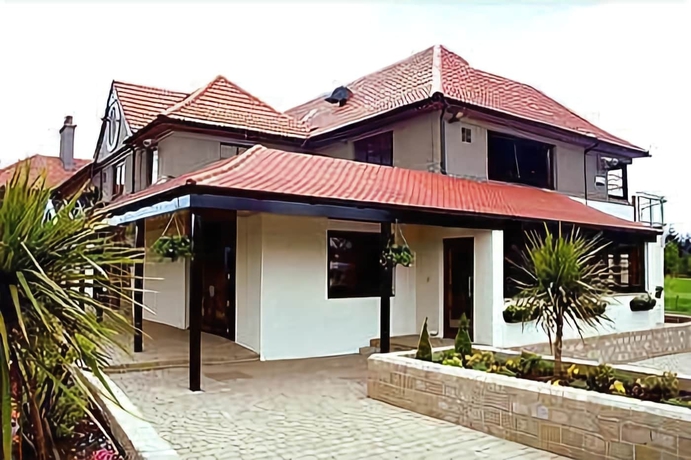 Imagen general del Hotel Crowwood. Foto 11