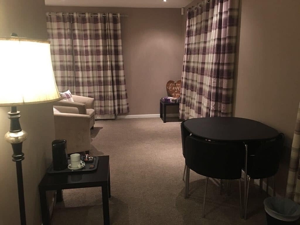 Imagen general del Hotel Crowwood. Foto 3