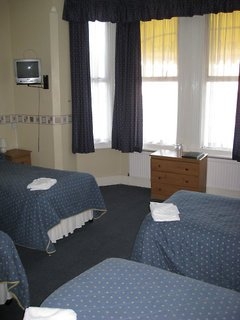 Imagen de la habitación del Hotel Croydon Court. Foto 10