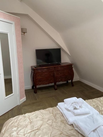 Imagen de la habitación del Hotel Croydon Hall. Foto 16