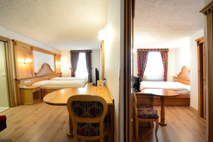 Imagen de la habitación del Hotel Crozzon. Foto 3